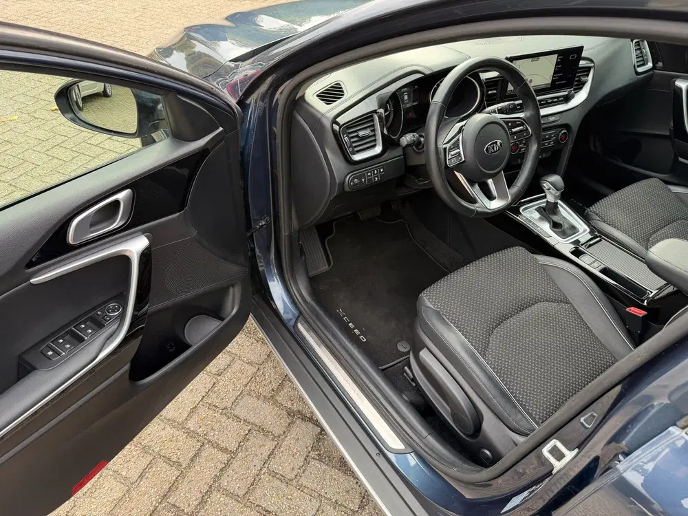 Kia XCeed 1.6 GDi PHEV DynamicPlusLine uit 2020, foto 12