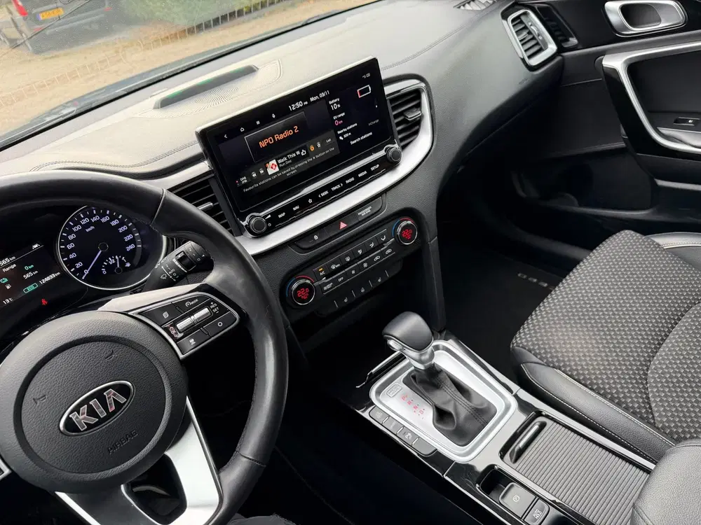 Kia XCeed 1.6 GDi PHEV DynamicPlusLine uit 2020, foto 13