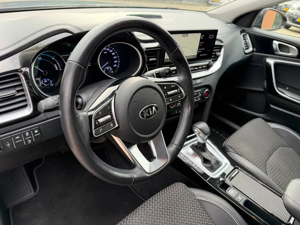 Kia XCeed 1.6 GDi PHEV DynamicPlusLine uit 2020, foto 14