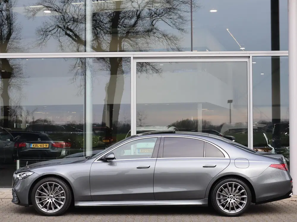 Mercedes-Benz S-Klasse 580 e 4MATIC Lang AMG Line uit 2026, foto 4