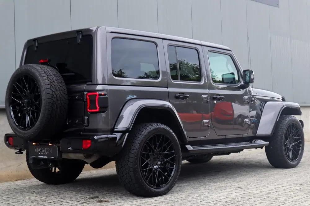 Jeep Wrangler 4xe 380 Sahara Navigatie uit 2021, foto 14