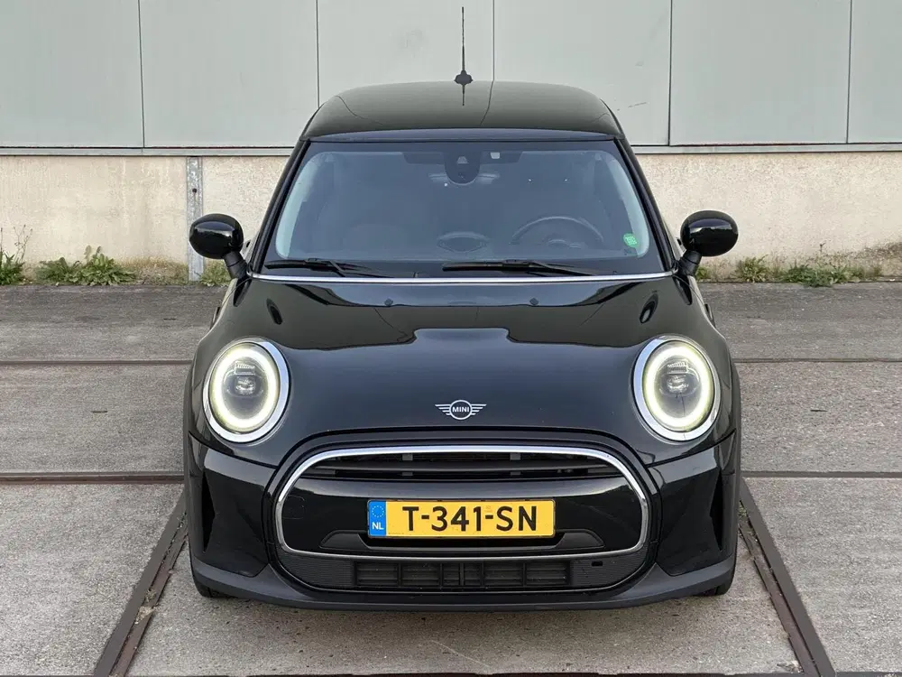 Mini Cooper 1.5 Cooper Essential uit 2023, foto 8