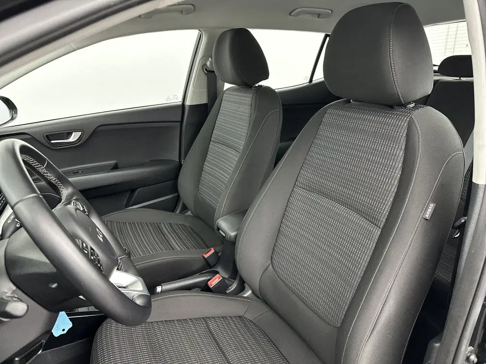 Kia Stonic 1.0 T-GDi MHEV DynamicLine uit 2025, foto 9
