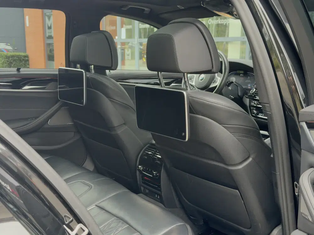 BMW 5-serie 5 Serie Touring 530e xDrive High Executive uit 2020, foto 5