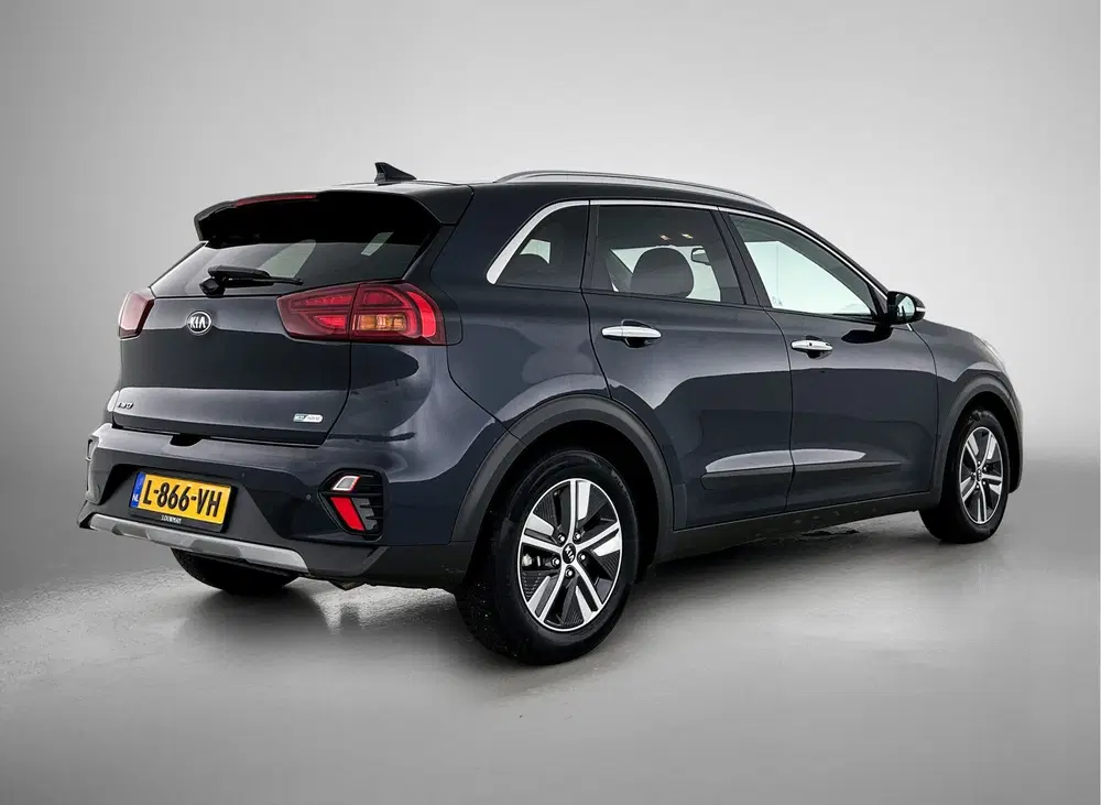 Kia Niro 1.6 GDi Hybrid DynamicPlusLine uit 2021, foto 2