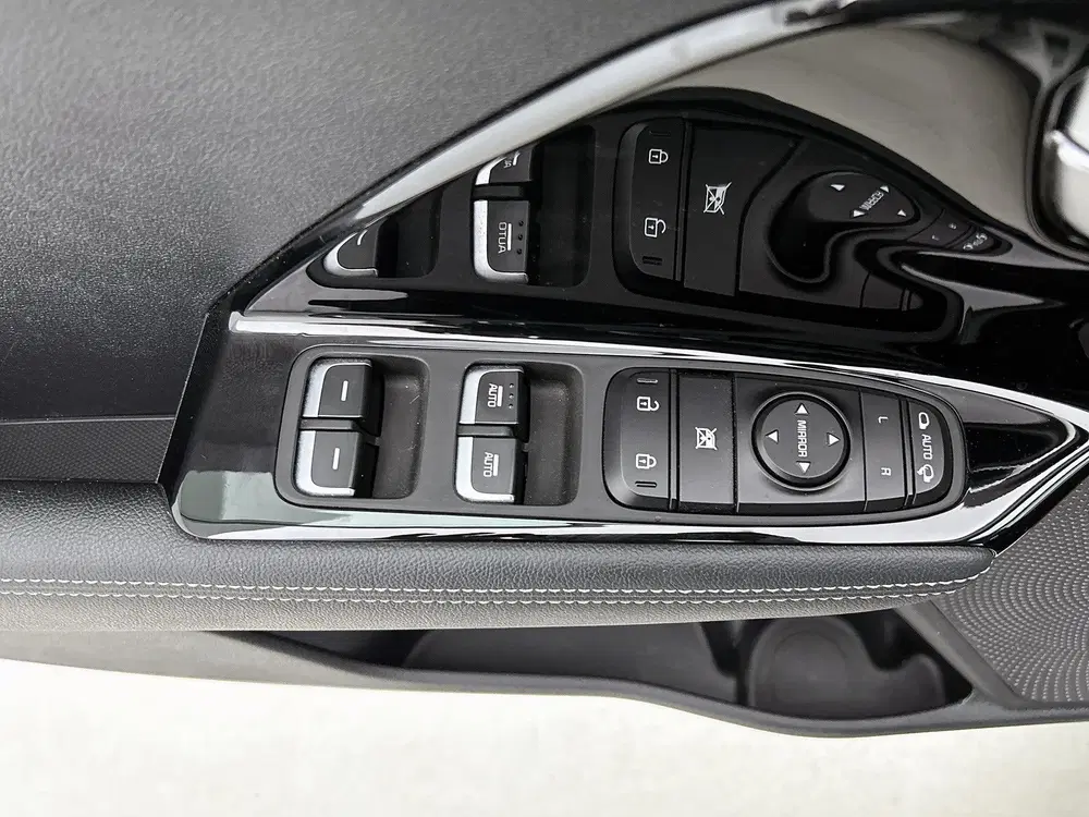 Kia Niro 1.6 GDi Hybrid DynamicLine uit 2021, foto 12