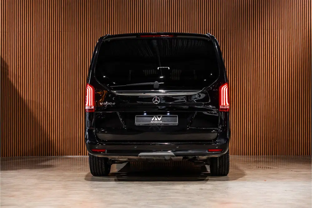 Mercedes-Benz V-Klasse 300d Lang uit 2021, foto 7