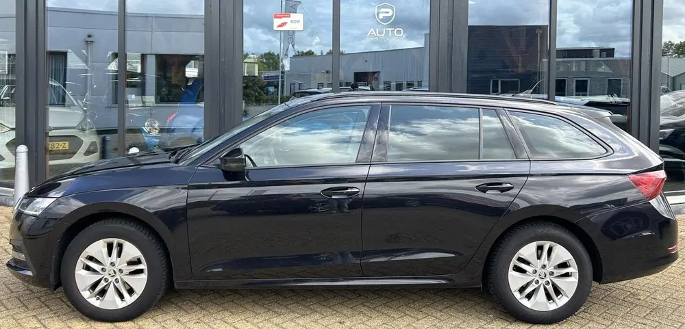 Skoda Octavia 1.5 e-TSI Business Edition 150PK uit 2021, foto 6