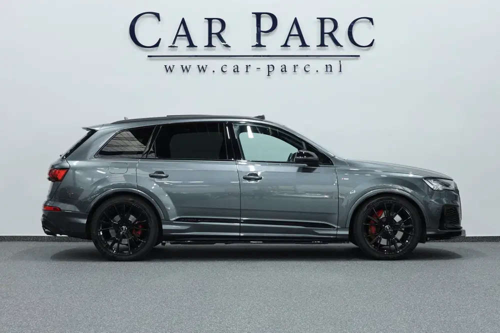 Audi Q7 60 TFSI e quattro Competition 456+PK 3x S uit 2020, foto 4