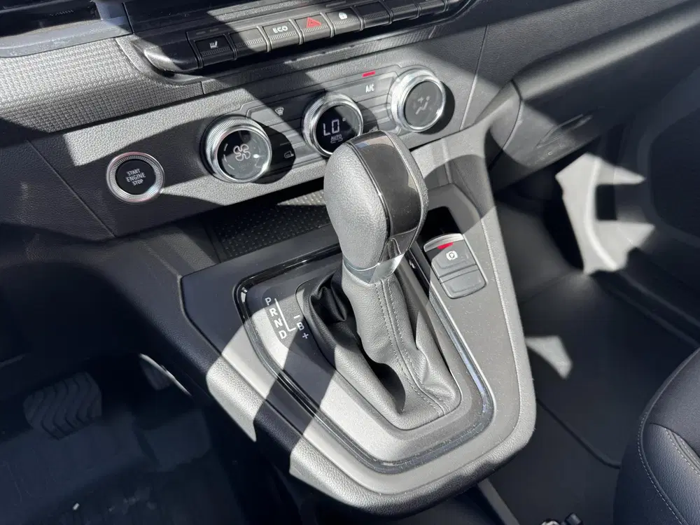 Renault Kangoo E-Tech Extra L1 44 kWh uit 2026, foto 13