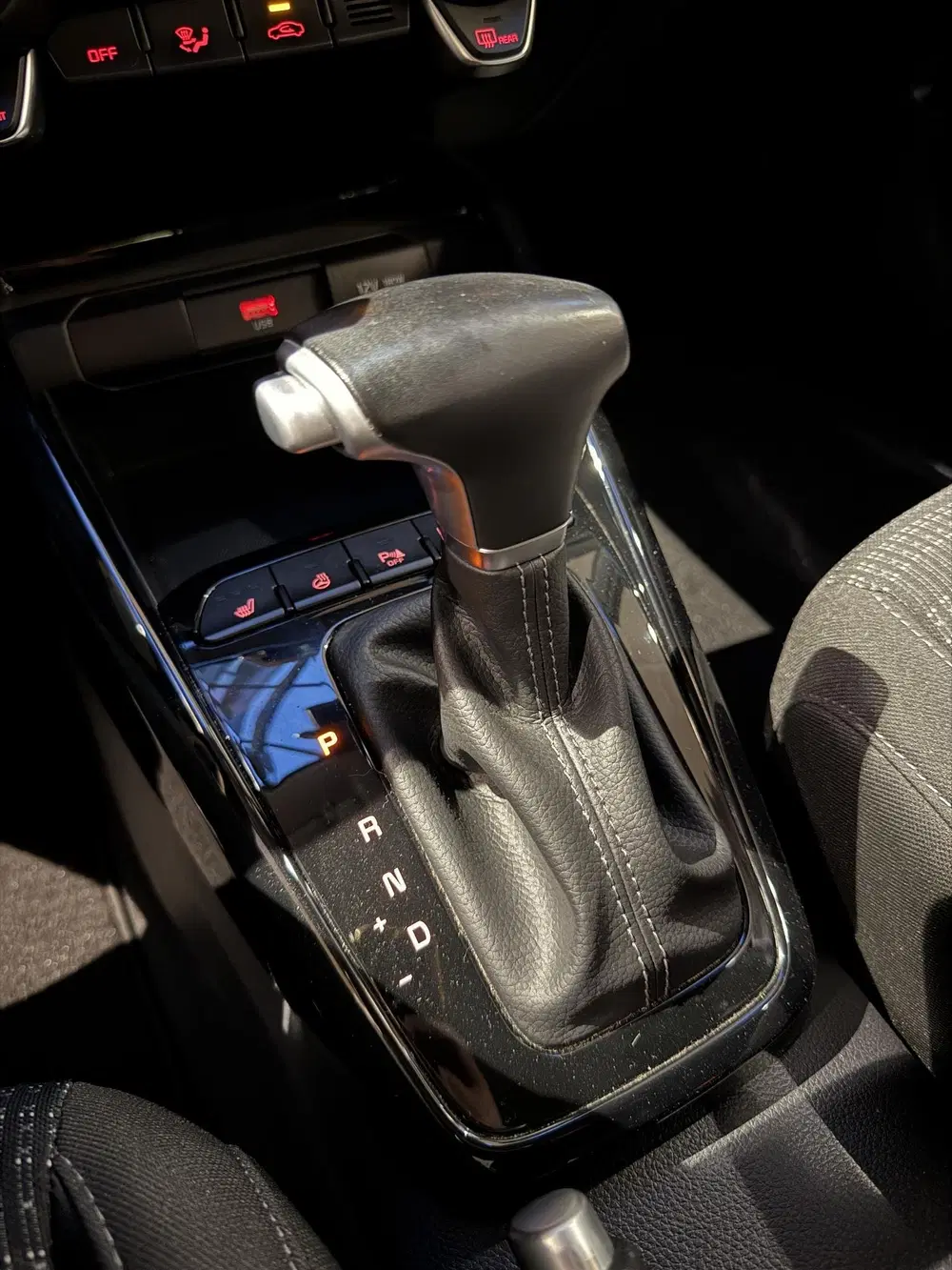 Kia Stonic 1.0 T-GDi vision stoel en stuurverwarming uit 2023, foto 12