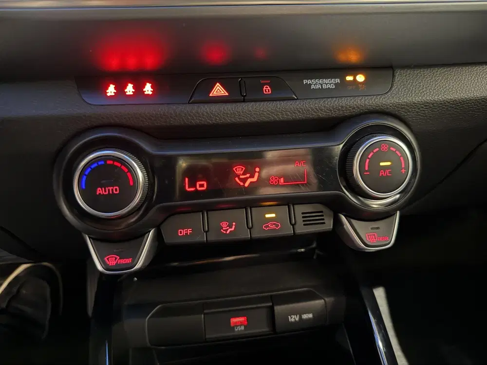 Kia Stonic 1.0 T-GDi vision stoel en stuurverwarming uit 2023, foto 14