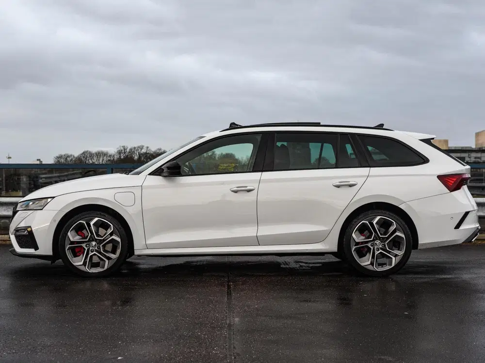 Skoda Octavia 1.4 TSI RS iV PHEV Business 245 PK Panor uit 2021, foto 7
