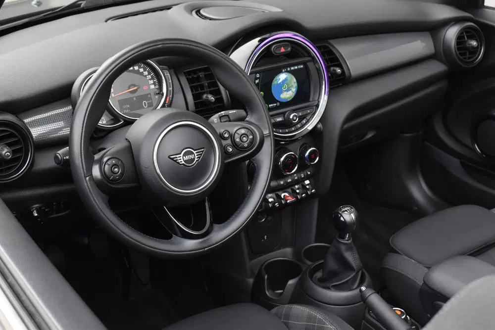 Mini Cabrio 1.5 Cooper Chili Carplay uit 2019, foto 10