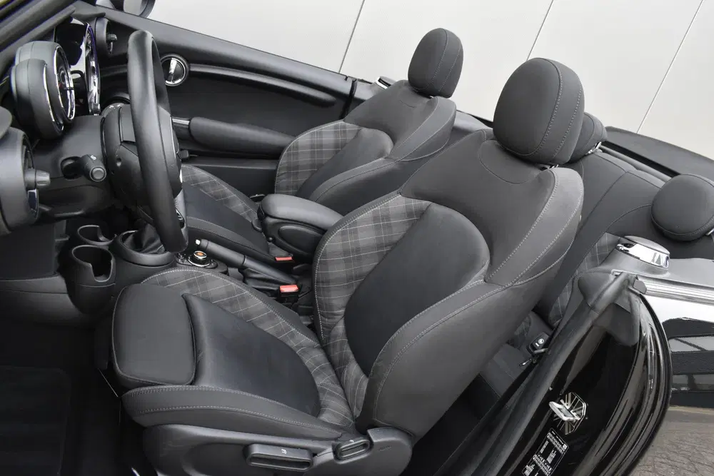 Mini Cabrio 1.5 Cooper Chili Carplay uit 2019, foto 8