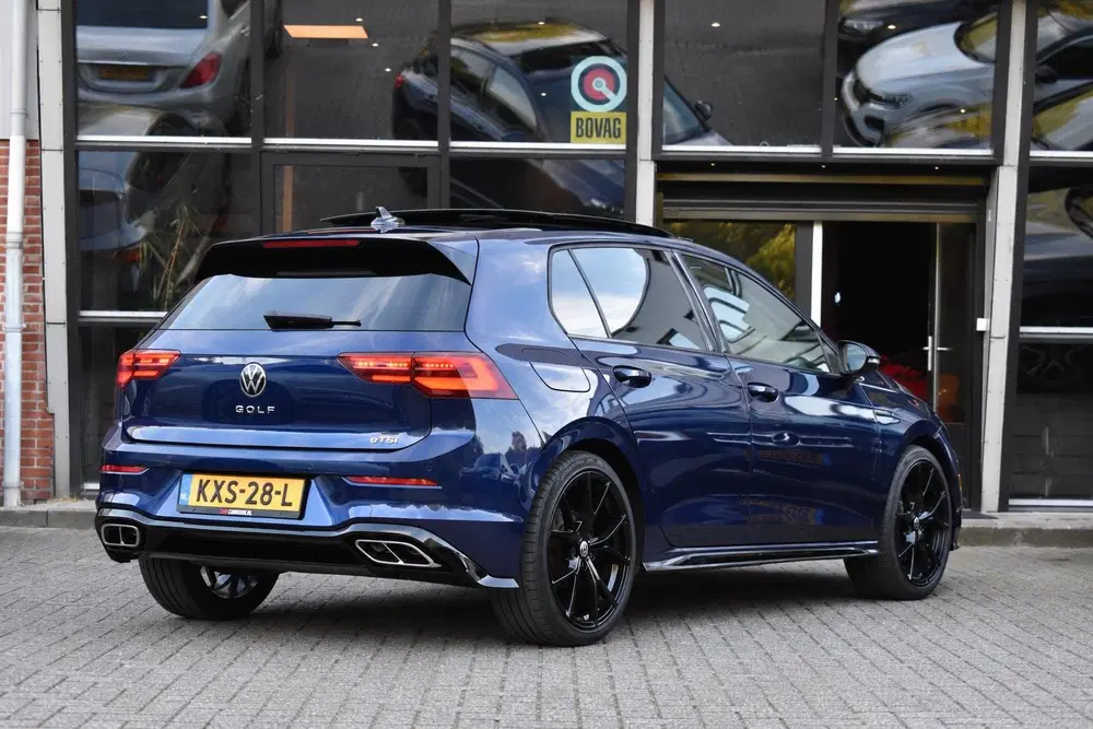 Volkswagen Golf 1.5 eTSI R-Line Pano Massage Camera Trekha uit 2020, foto 5