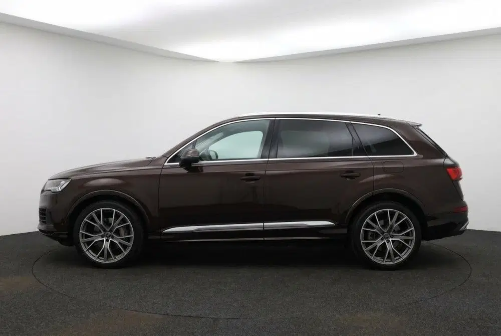 Audi Q7 55 TFSI e quattro S Line Velgen 381PK l Pa uit 2022, foto 4