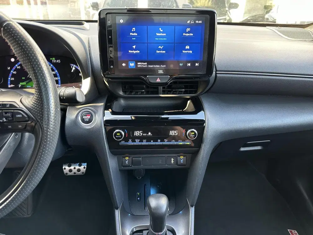 Toyota Yaris Cross 1.5 Hybrid GR Sport uit 2023, foto 12