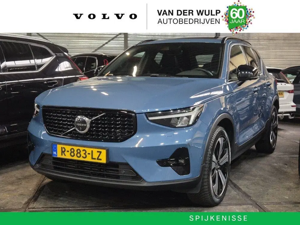 Volvo XC40 T5 262PK Recharge Ultimate Dark uit 2022