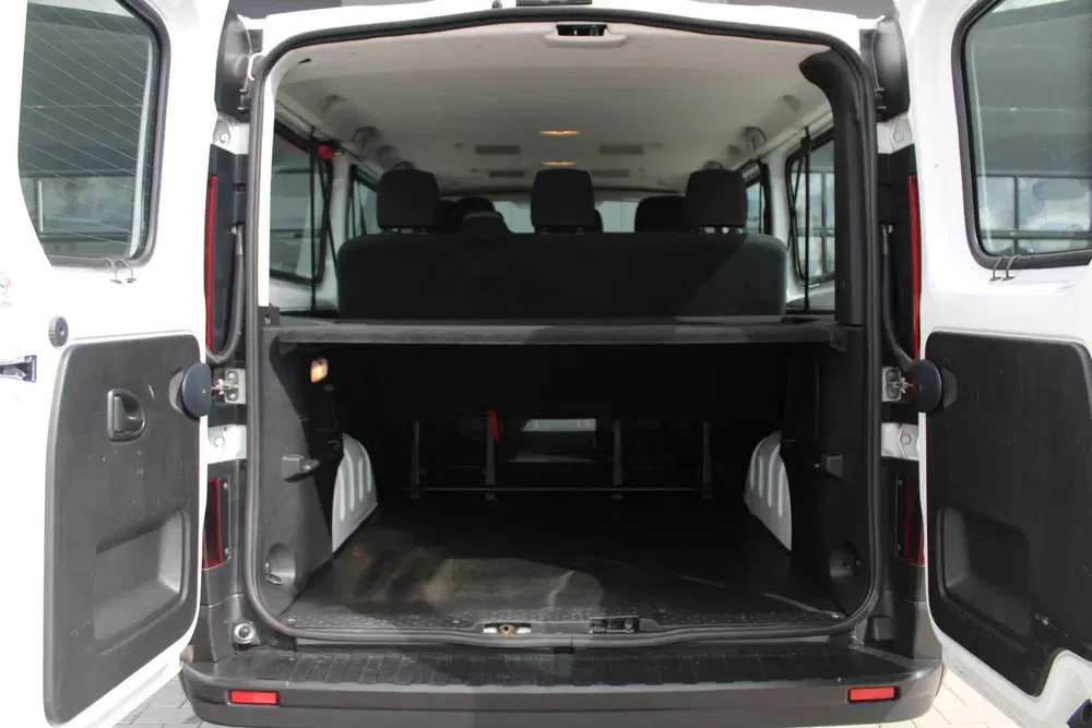 Renault Trafic 2.0 dCi 120 Grand Life 120pk 9 Zits uit 2020, foto 9