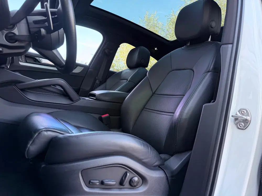Porsche Cayenne Cayenne Coupé 3.0 E-Hybrid Pano uit 2023, foto 13