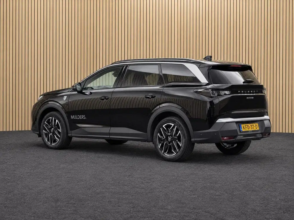 Peugeot 5008 1.2 Hybrid 145 GT 7p uit 2026, foto 2