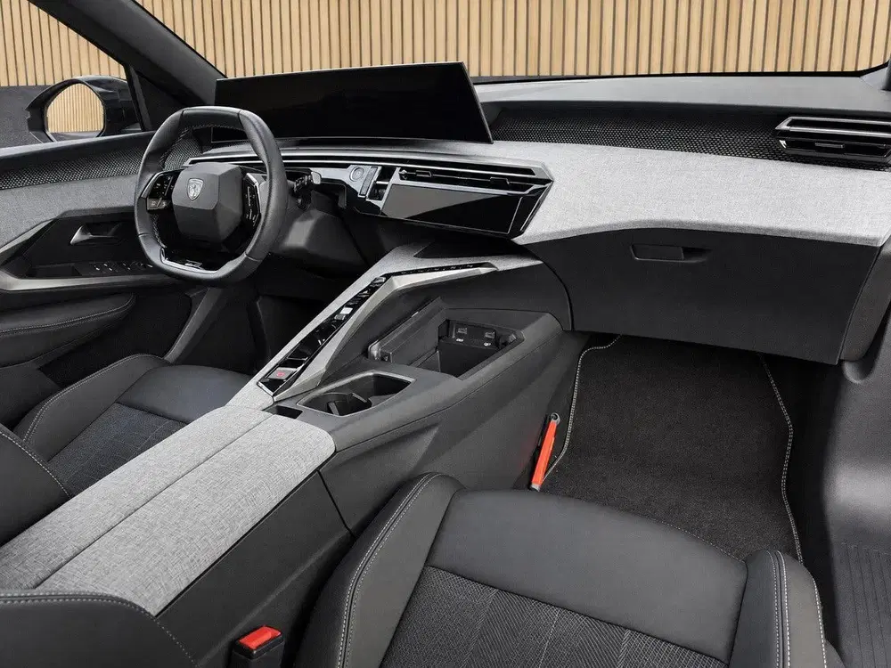 Peugeot 5008 1.2 Hybrid 145 GT 7p uit 2026, foto 3
