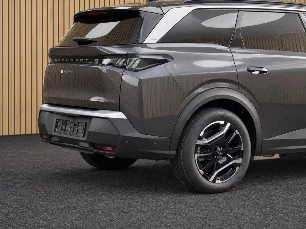 Peugeot 5008 Allure Long Range 97 kWh 7p VOORRAAD KORTI uit 2026, foto 10