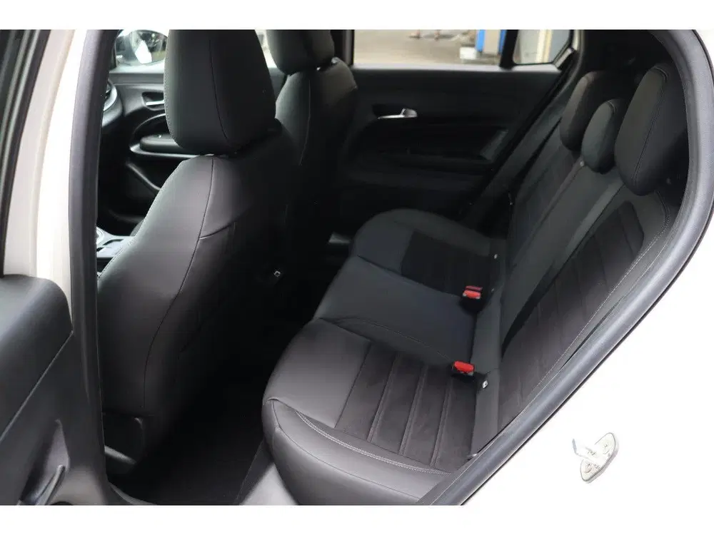Fiat 600 1.2 Hybrid Sport 145PK uit 2026, foto 9