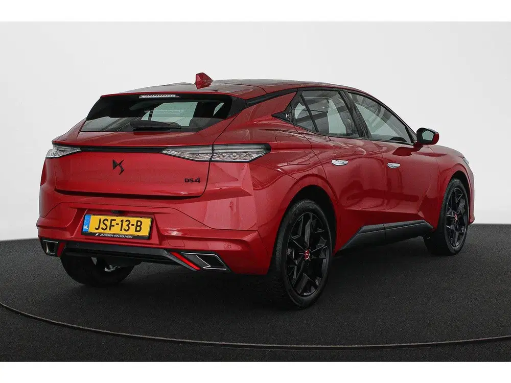 DS Automobiles DS 4 DS DS 4 1.2 PureTech Performance Line Auto uit 2023, foto 3