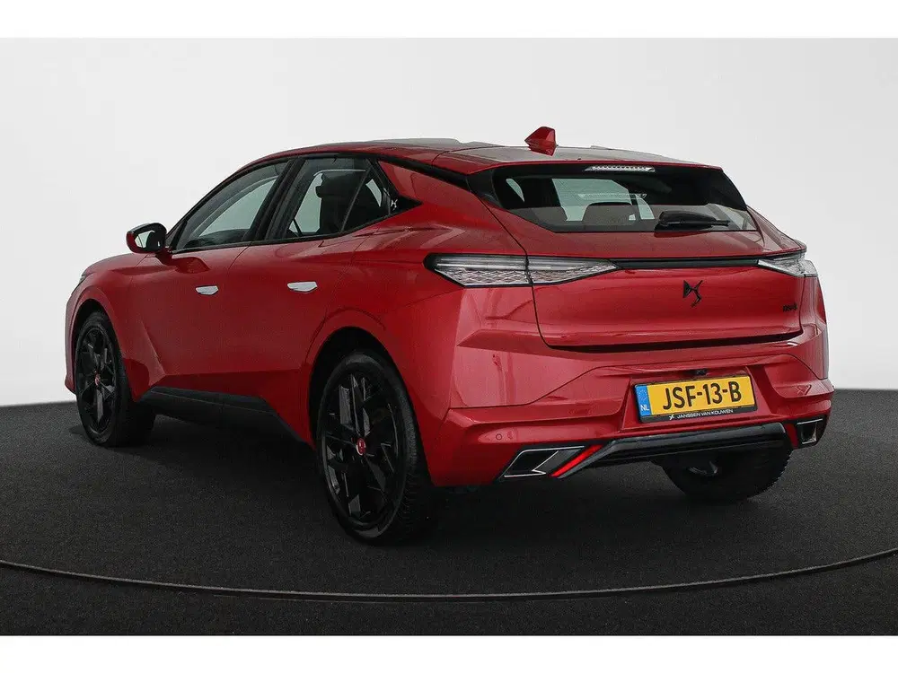 DS Automobiles DS 4 DS DS 4 1.2 PureTech Performance Line Auto uit 2023, foto 4