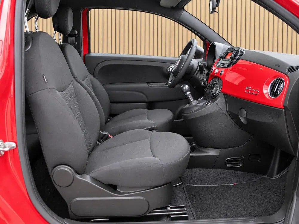Fiat 500 1.0 Hybrid AIRCO uit 2024, foto 13
