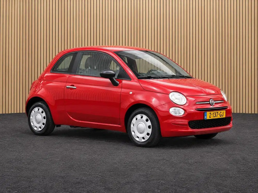 Fiat 500 1.0 Hybrid AIRCO uit 2024, foto 2
