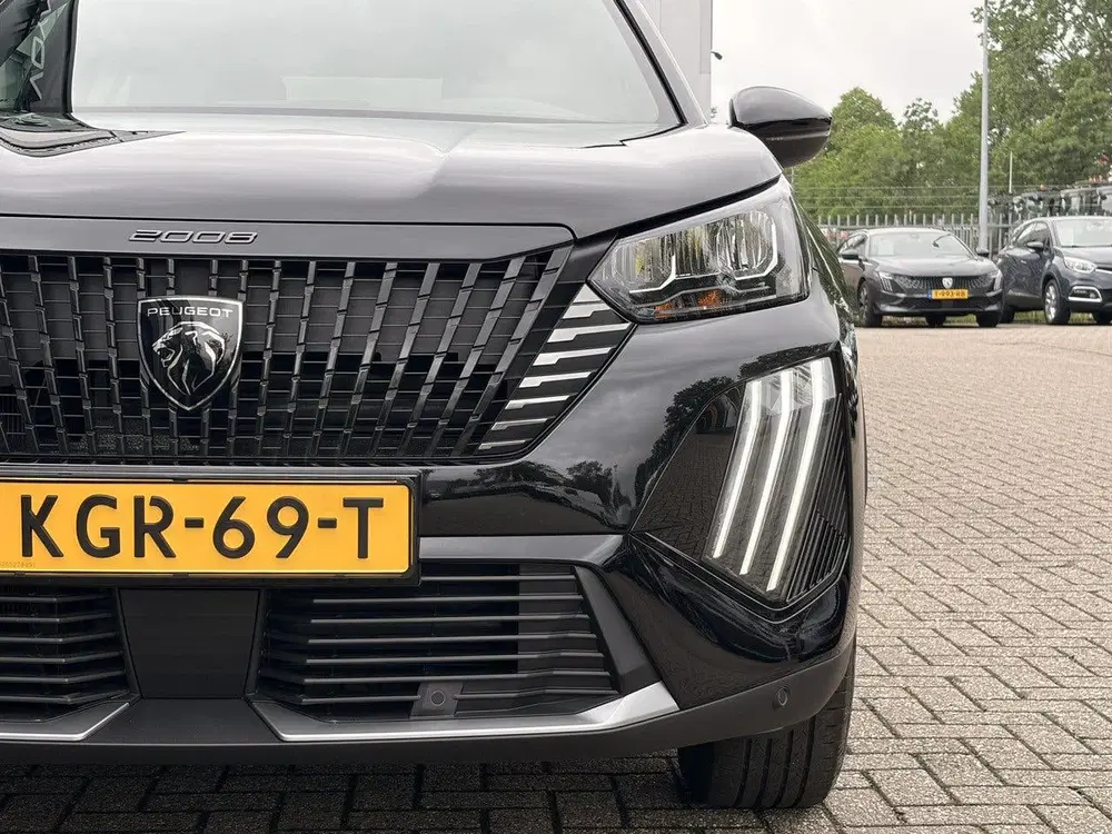 Peugeot 2008 EV Allure 50 kWh SOH 100% uit 2025, foto 12