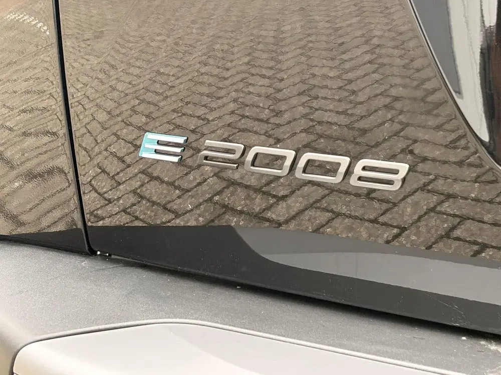 Peugeot 2008 EV Allure 50 kWh SOH 100% uit 2025, foto 14