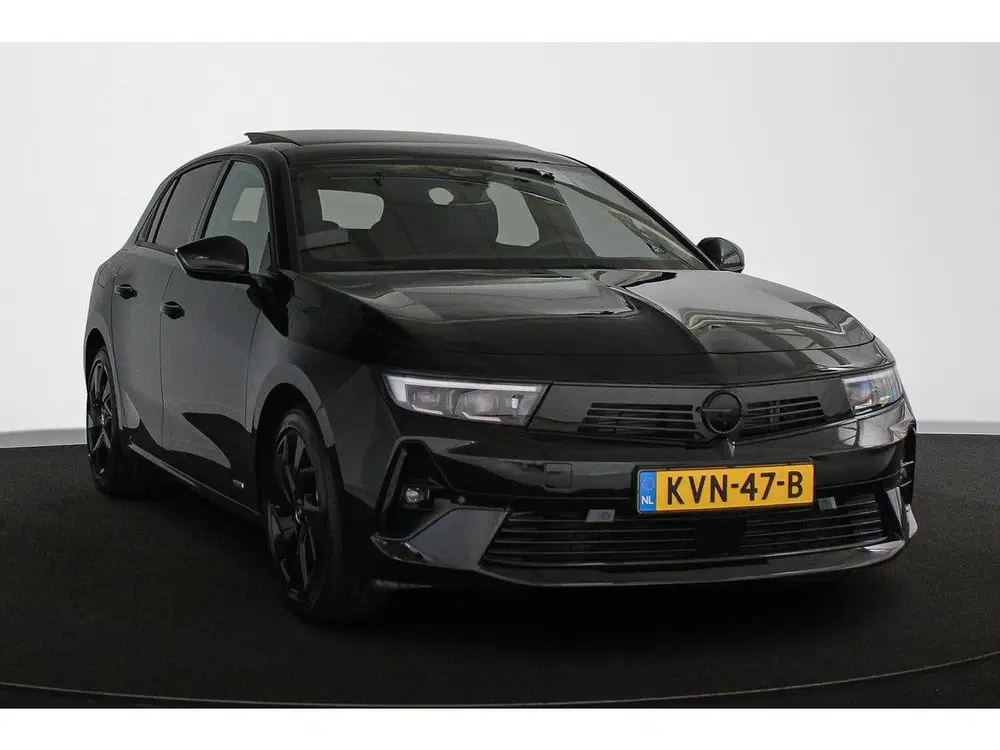Opel Astra 1.6 Hybrid GS Line Pano Stuur-Stoelverwarm uit 2023, foto 2