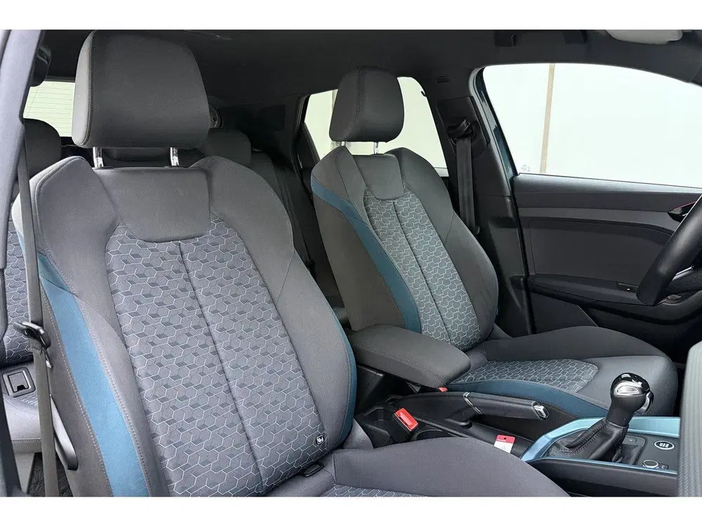 Audi A1 citycarver 35 TFSI epic 150pk uit 2021, foto 13