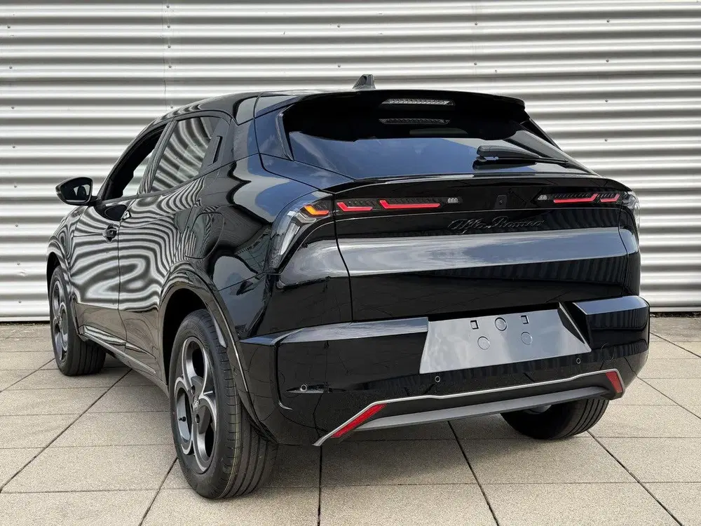Alfa Romeo Junior Elettrica Sport Speciale 54 kWh uit 2026, foto 4