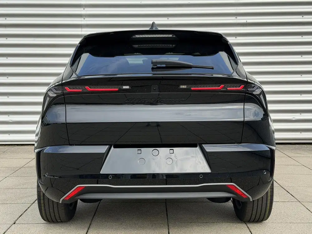 Alfa Romeo Junior Elettrica Sport Speciale 54 kWh uit 2026, foto 5