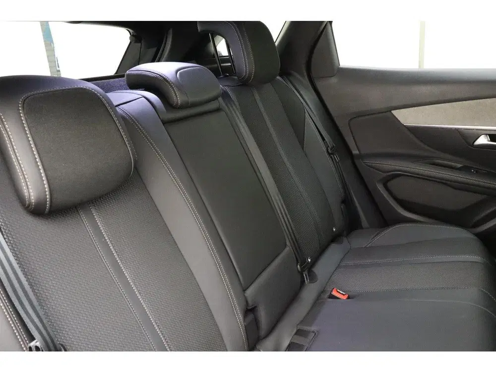 Peugeot 3008 1.2 PureTech GT Trekhaak uit 2023, foto 15