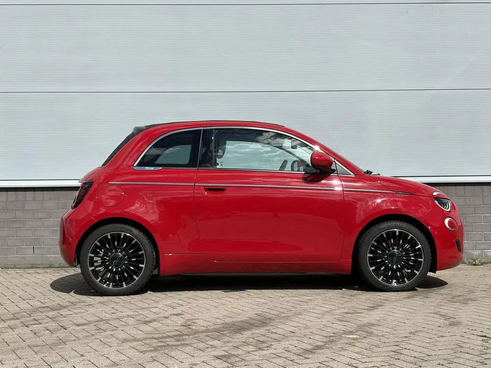 Fiat 500C La Prima 42 kWh Cabrio JBL Soundsysteem uit 2024, foto 3