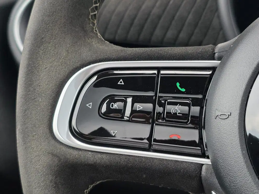 Abarth 500 Turismo 42 kWh Navigatie uit 2024, foto 15