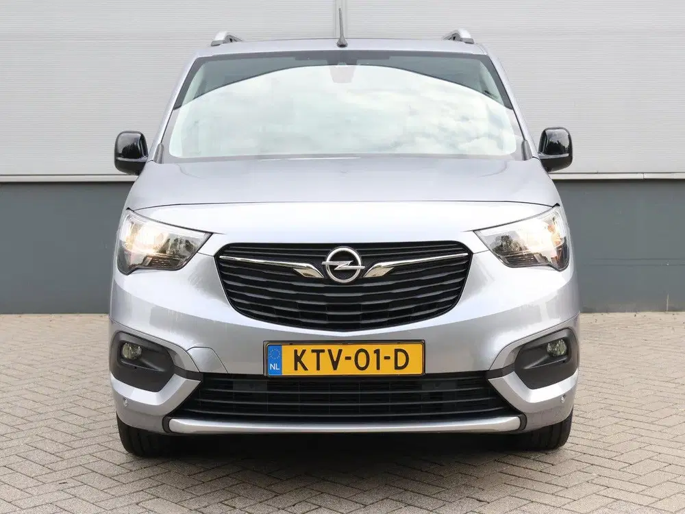 Opel Combo Life L1H1 Elegance 50 kWh 136pk uit 2022, foto 4