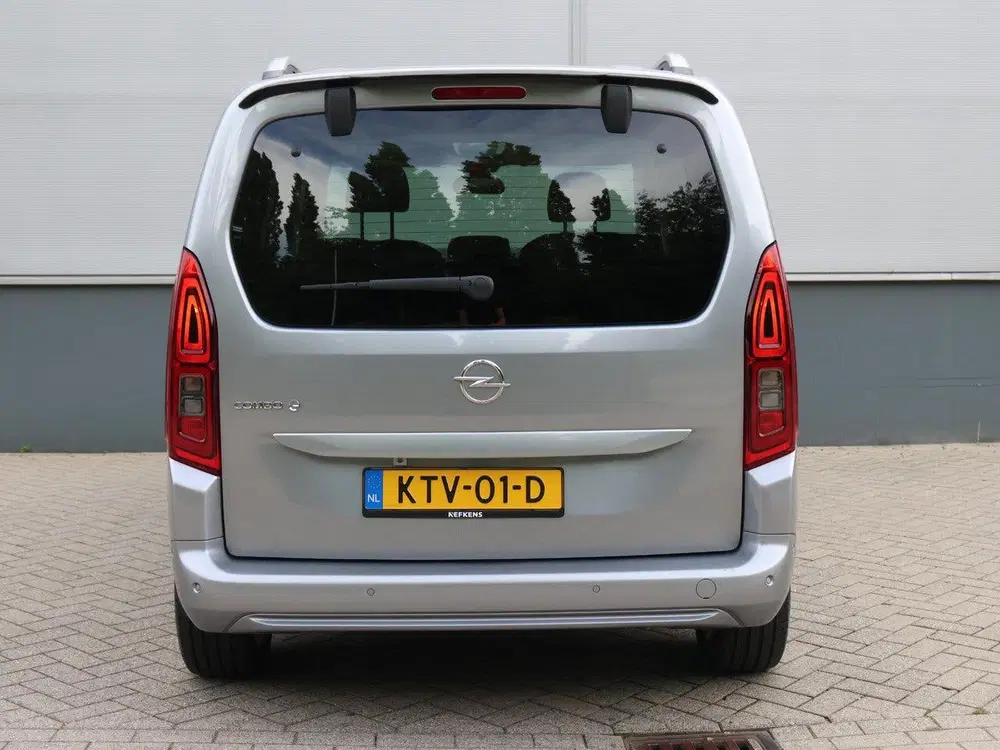Opel Combo Life L1H1 Elegance 50 kWh 136pk uit 2022, foto 7