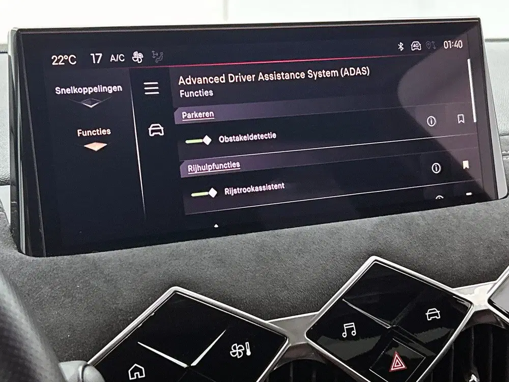 DS Automobiles DS 3 DS DS 3 100pk Performance Line uit 2024, foto 10