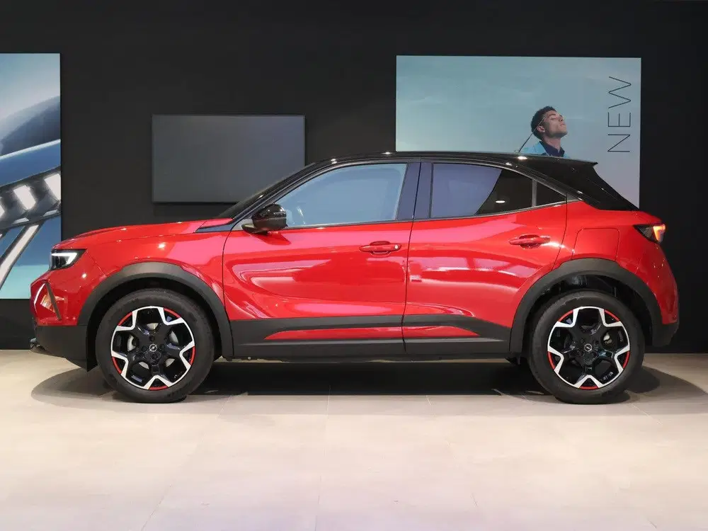 Opel Mokka SUV Level 4 100 pk uit 2023, foto 2