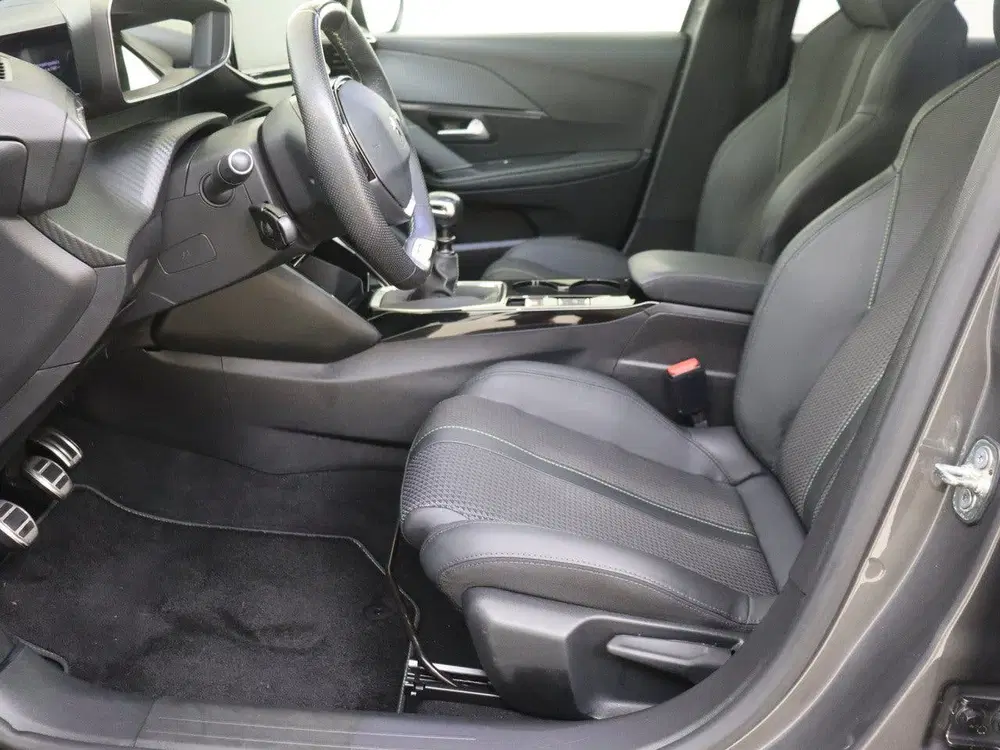 Peugeot 208 1.2 PureTech GT (bj 2022) uit 2022, foto 10