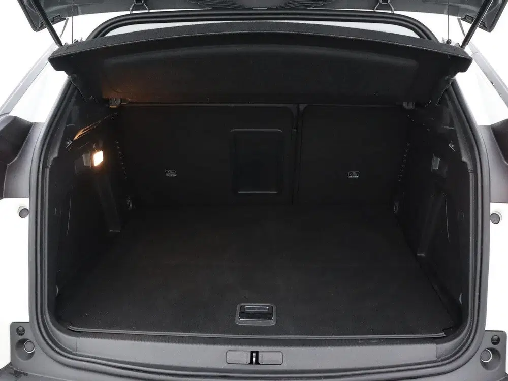 Peugeot 3008 HYbrid4 Blue Lease Allure 300pk Automaat uit 2022, foto 12