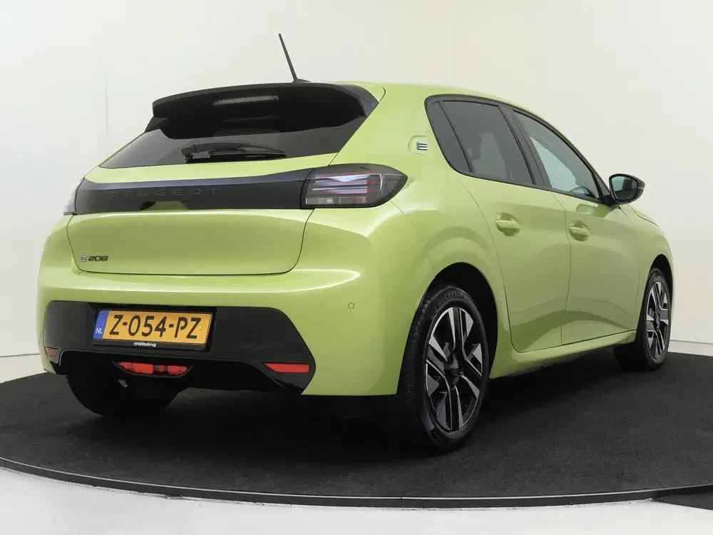 Peugeot 208 EV E-Style Limited 50 kWh 136PK Keyless uit 2024, foto 11
