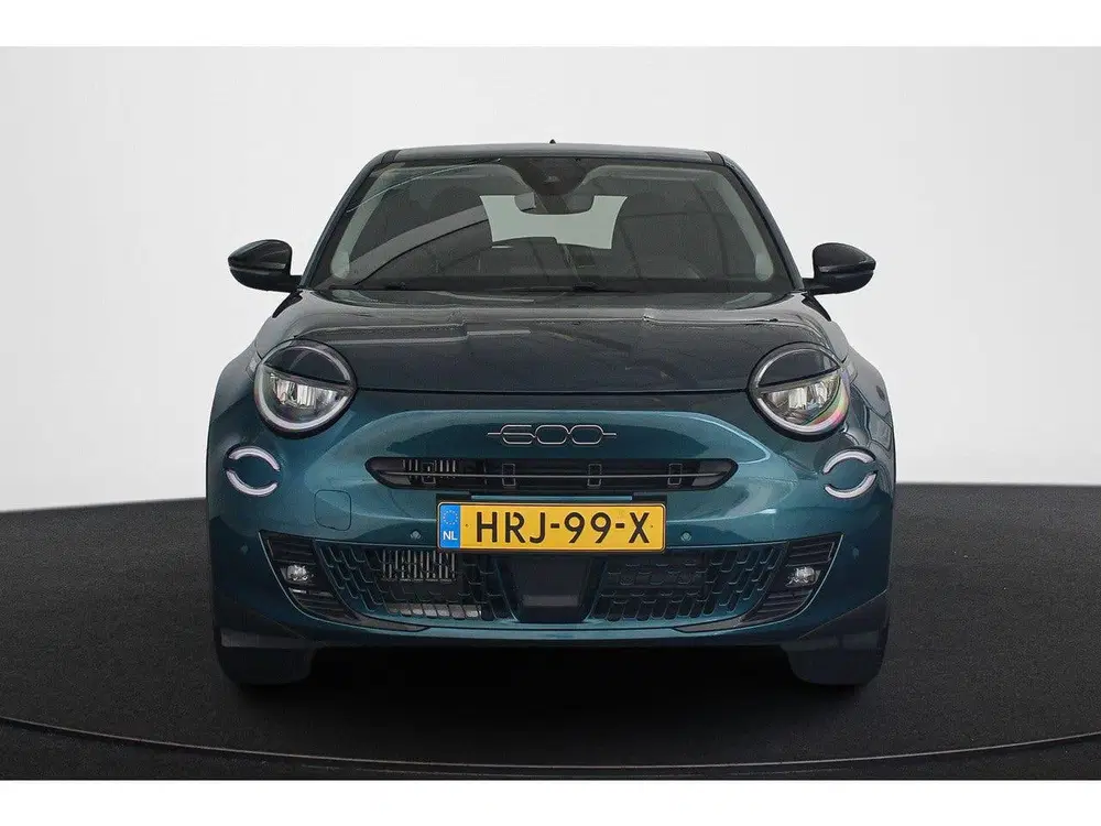 Fiat 600 1.2 Hybrid Urban Stoelverwarming Camera Ap uit 2025, foto 13